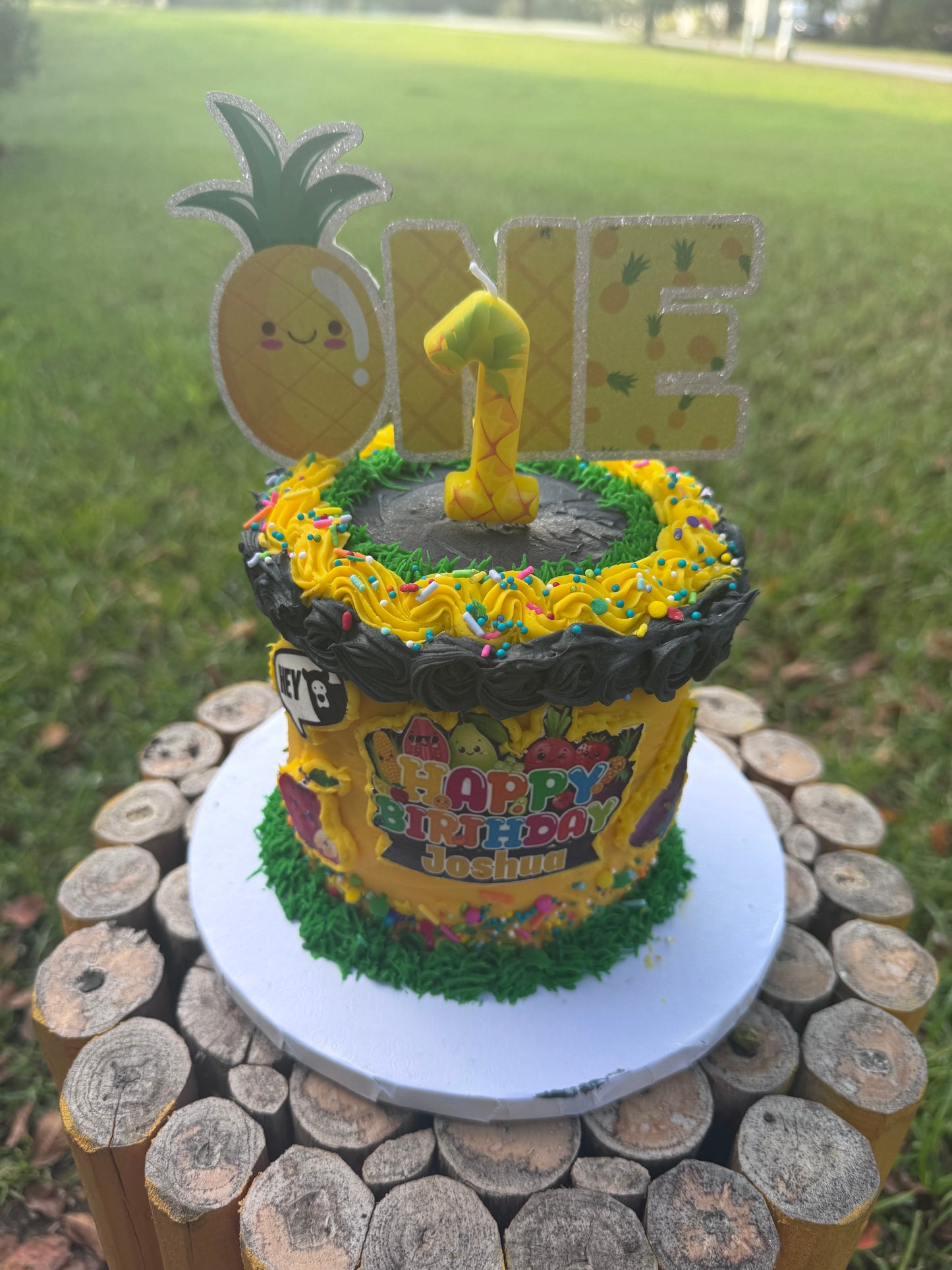 Buttercream 8-inch Round or Square Custom Cake