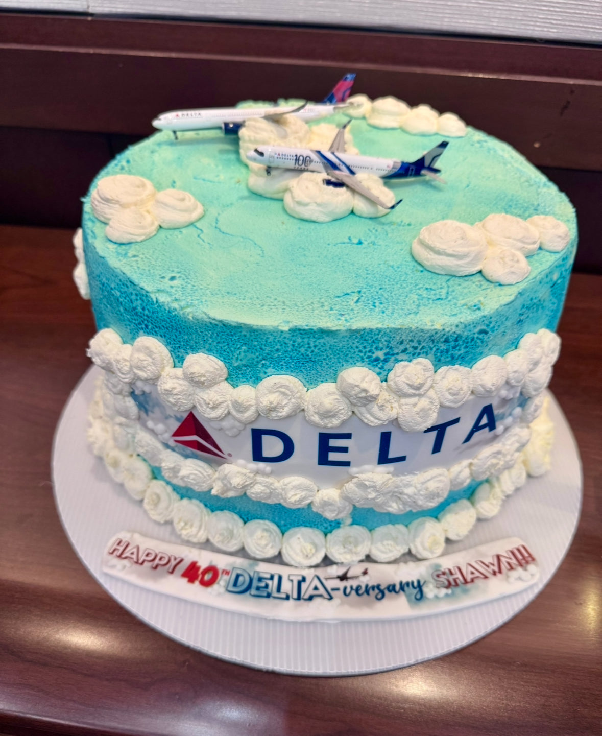Buttercream 10-inch Square or Round Decorated Cake