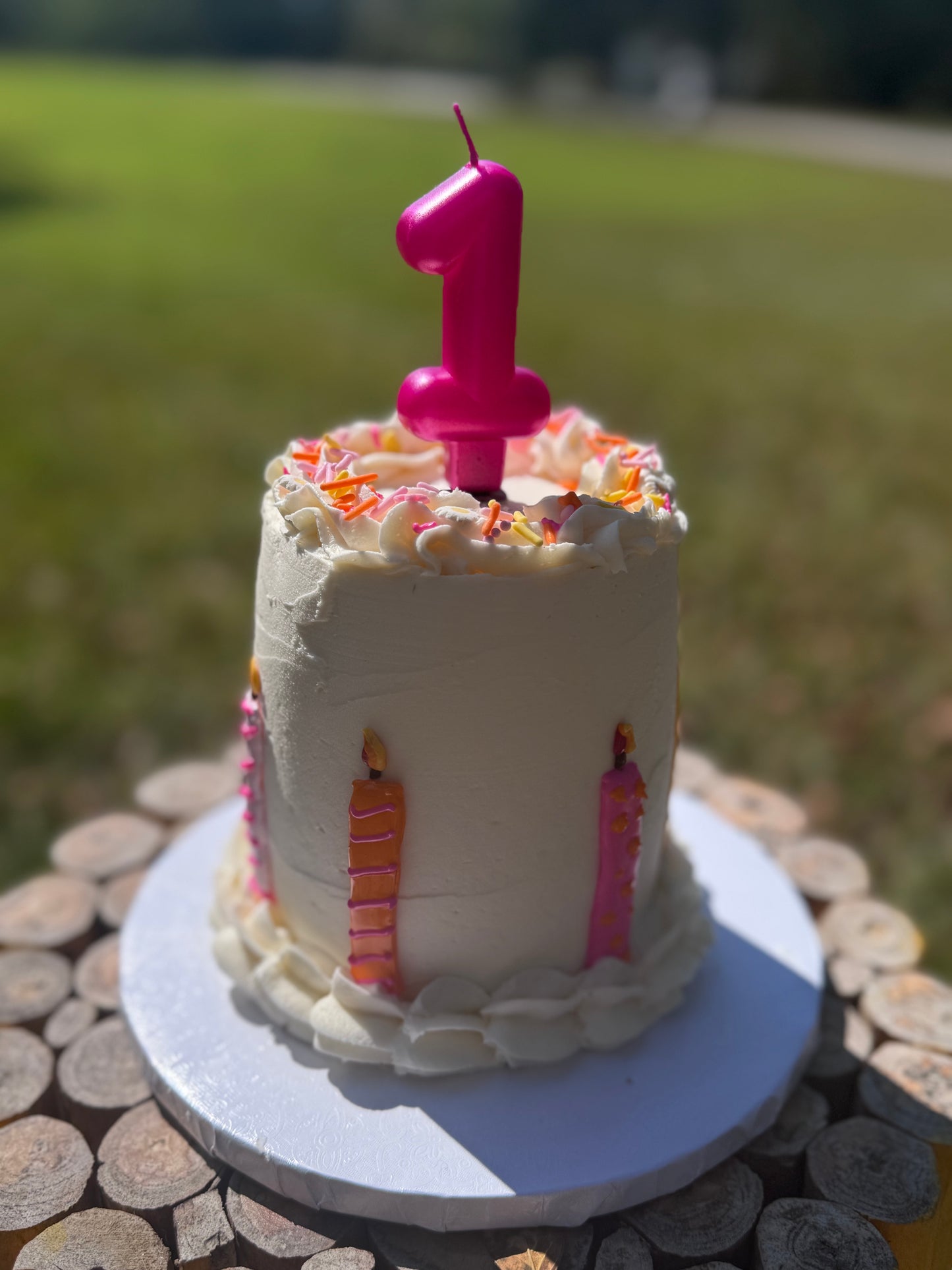 Buttercream 8-inch Round or Square Custom Cake
