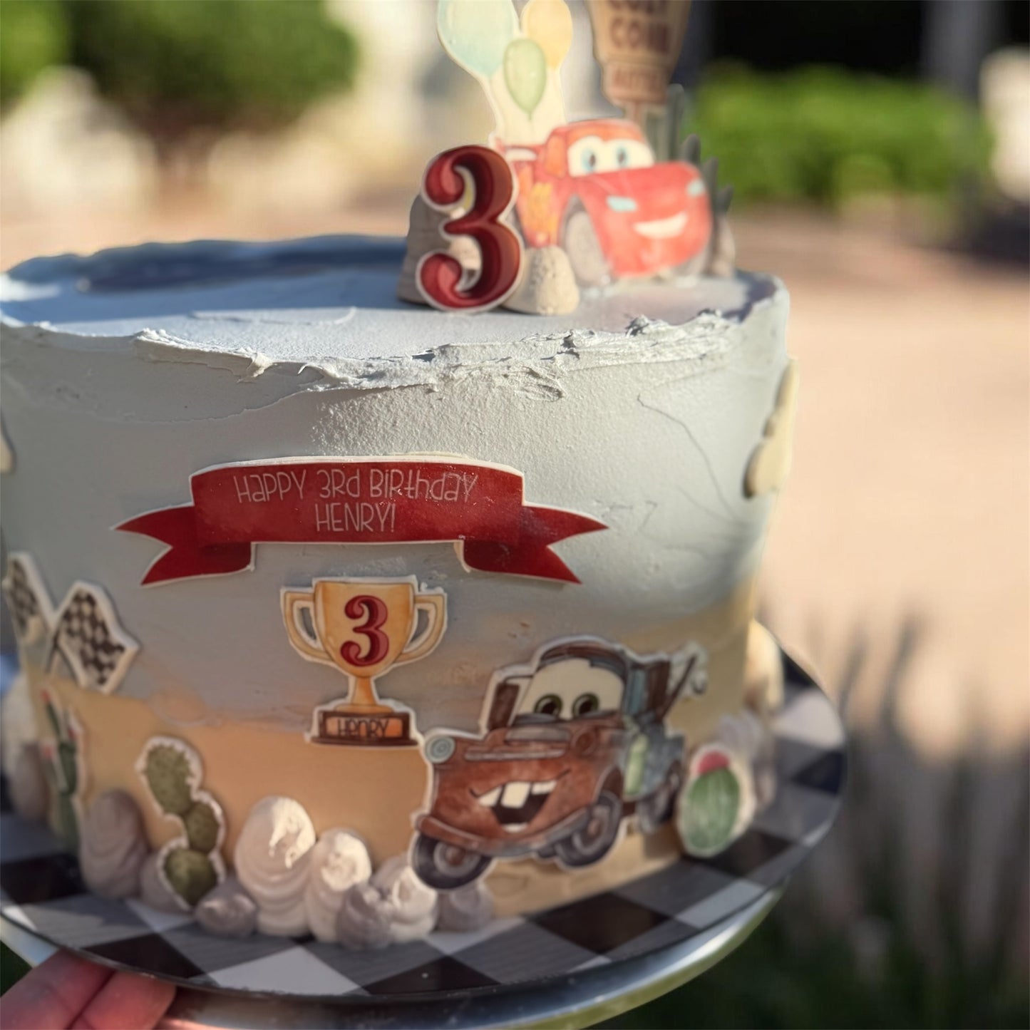 Buttercream 10-inch Square or Round Decorated Cake