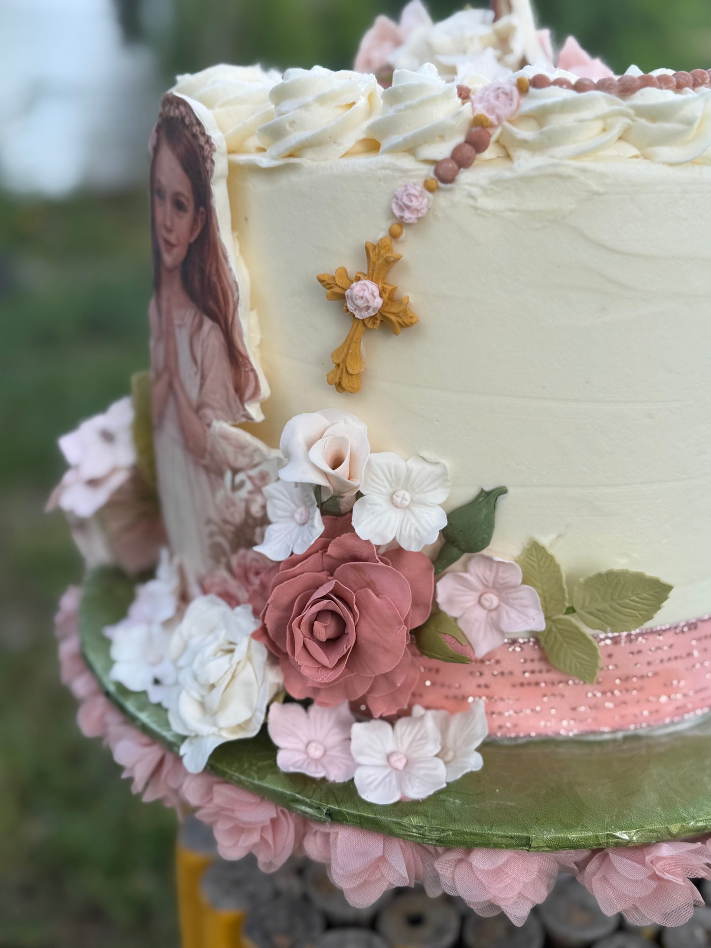 Buttercream 10-inch Square or Round Decorated Cake