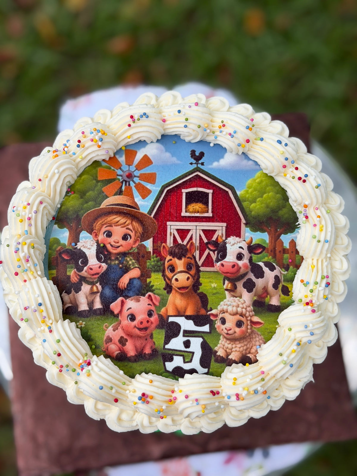 Buttercream 6-inch Round Cake