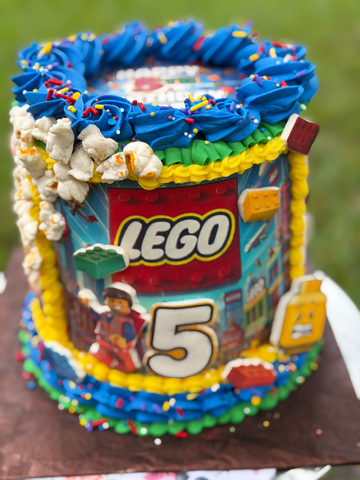 Buttercream 6-inch Round Cake